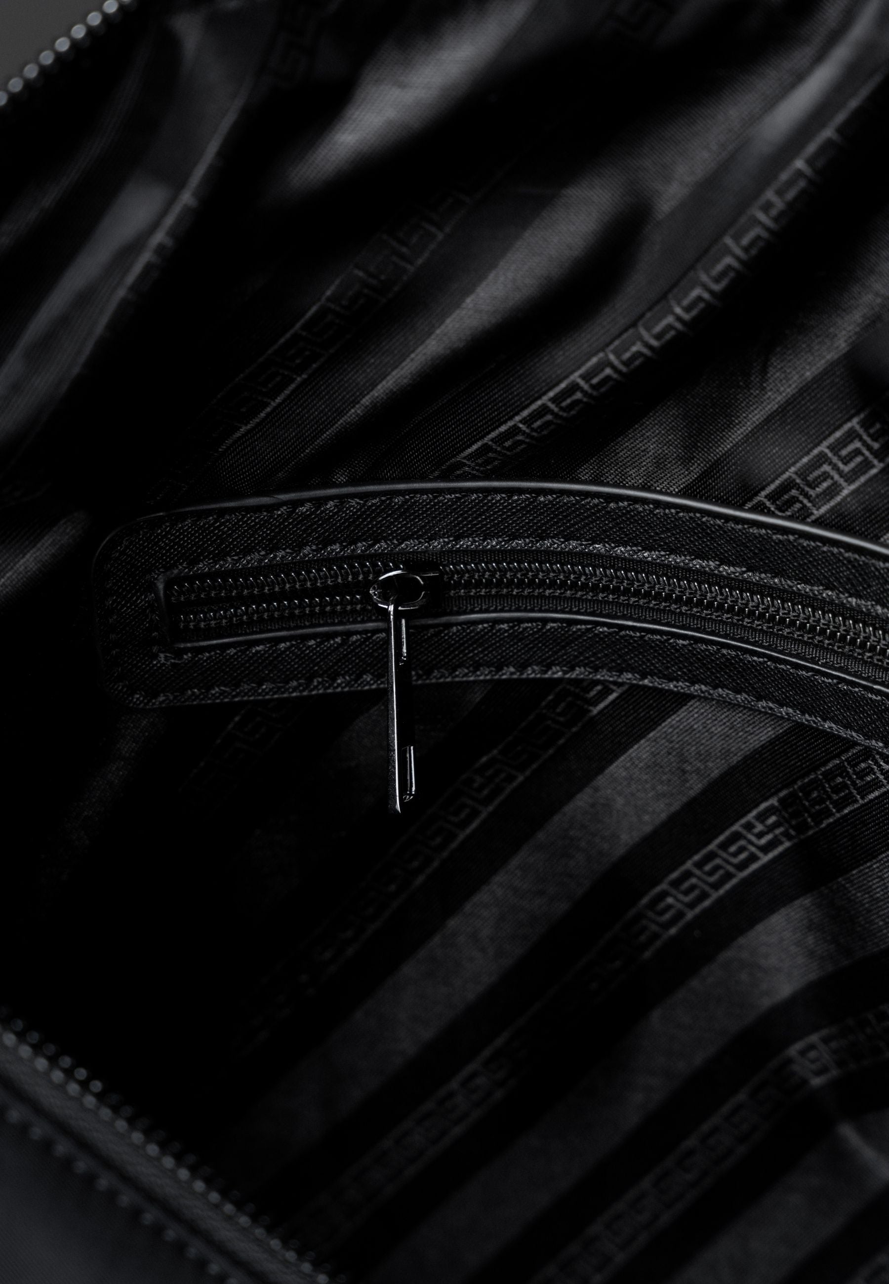 CØRBO NYLON DUFFLE BAG