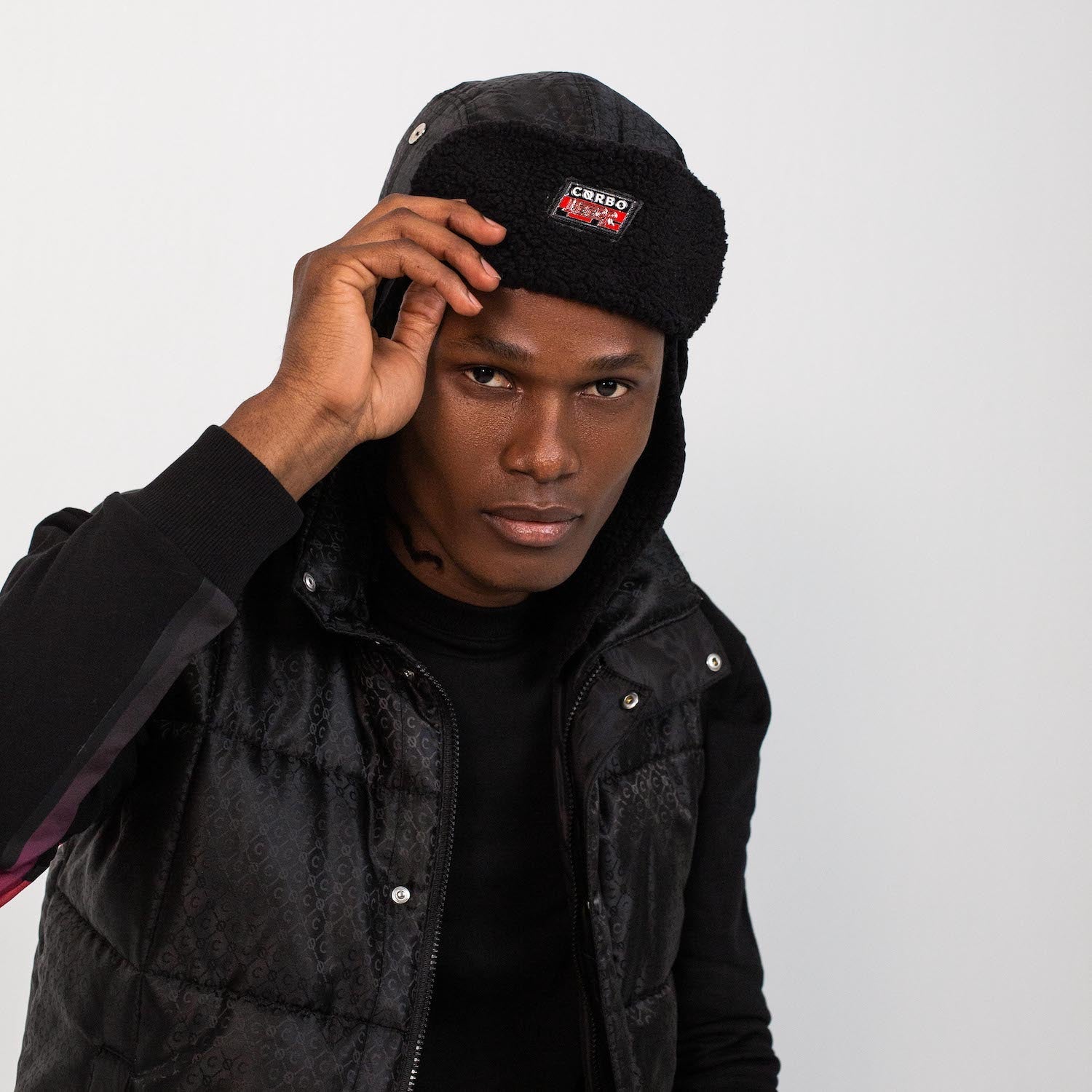 arctic_hat_m_front.jpg