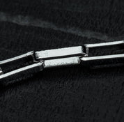 Edge Link Armband