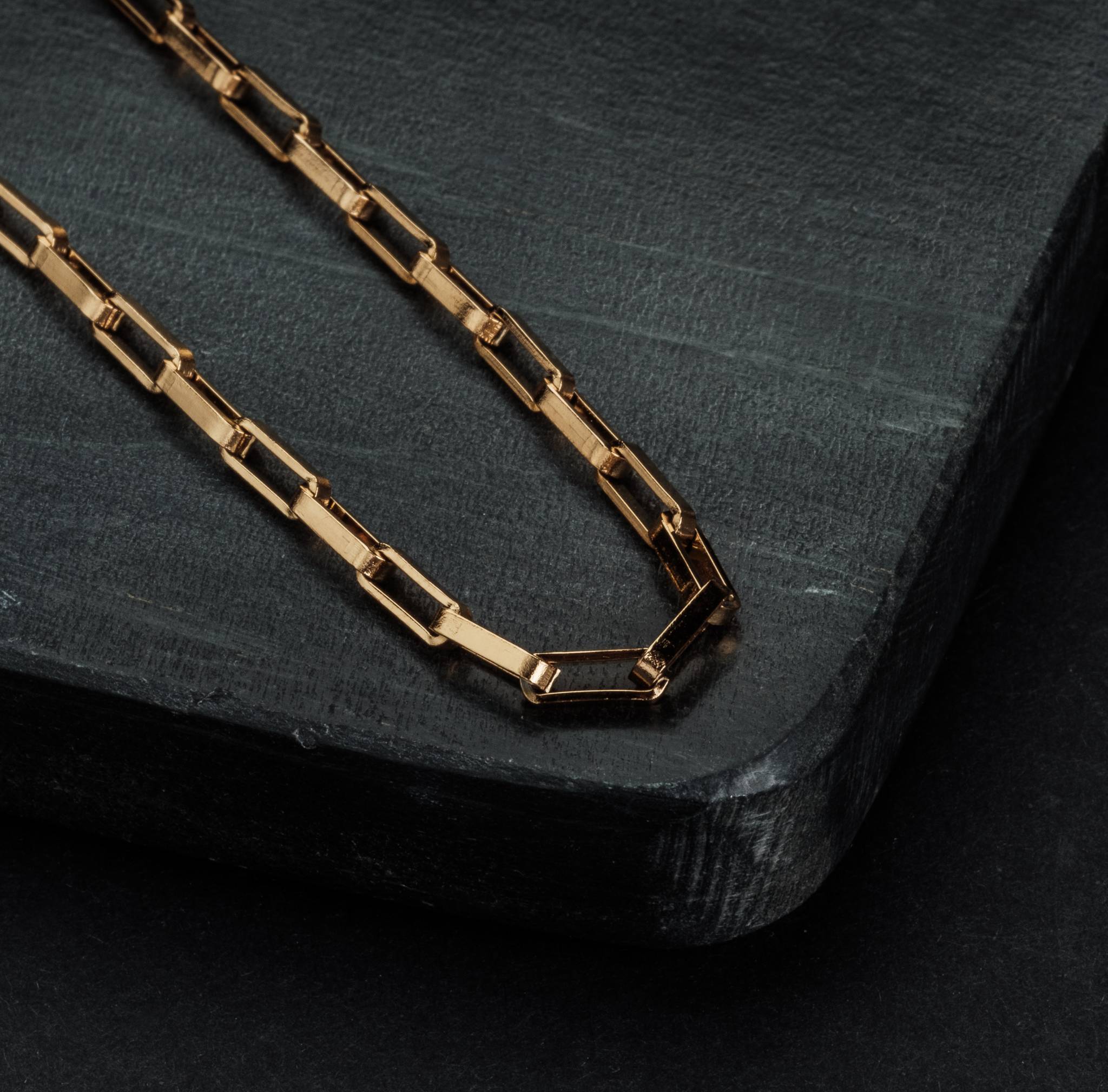 Edge Link Armband