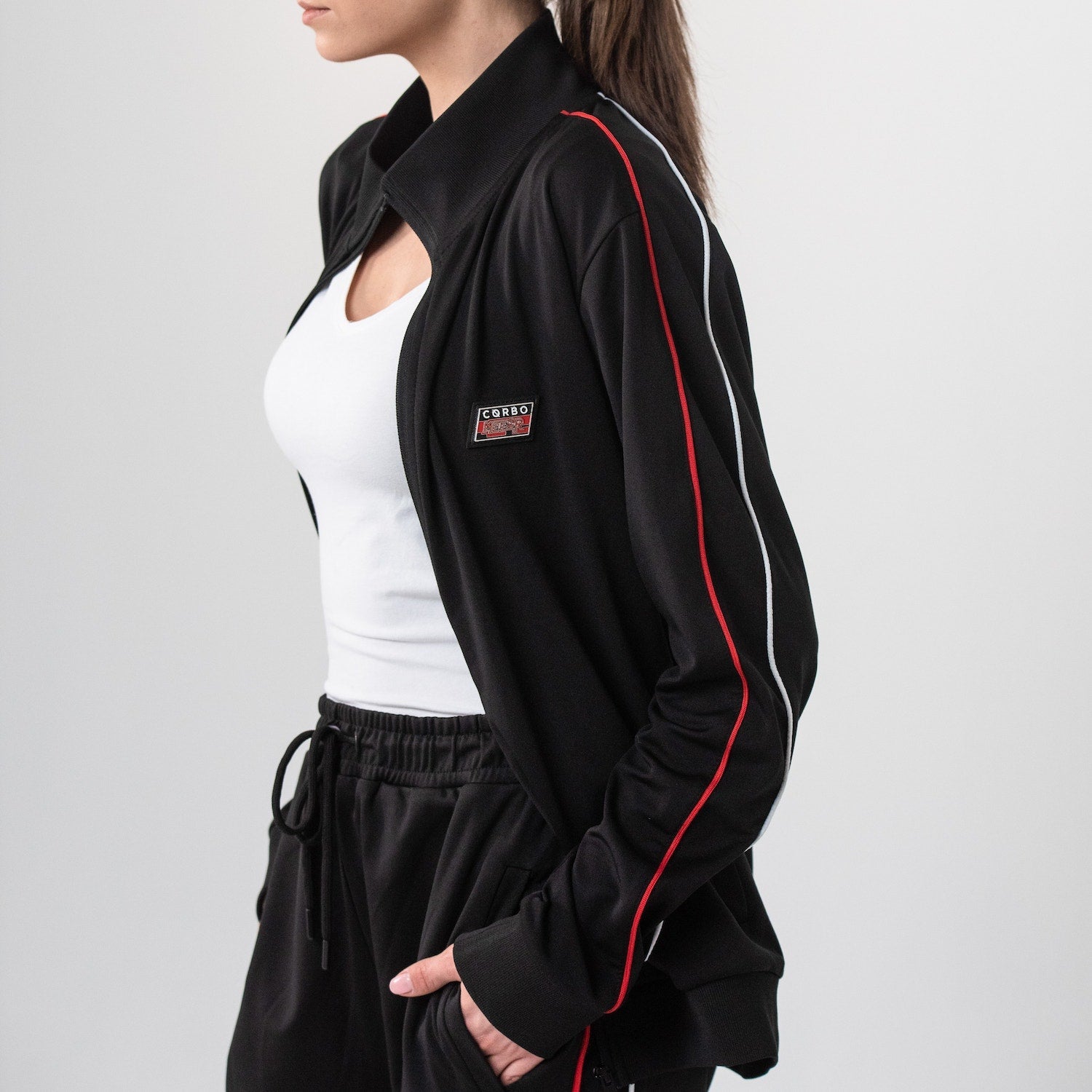 meteor_tracksuit_w_open.jpg