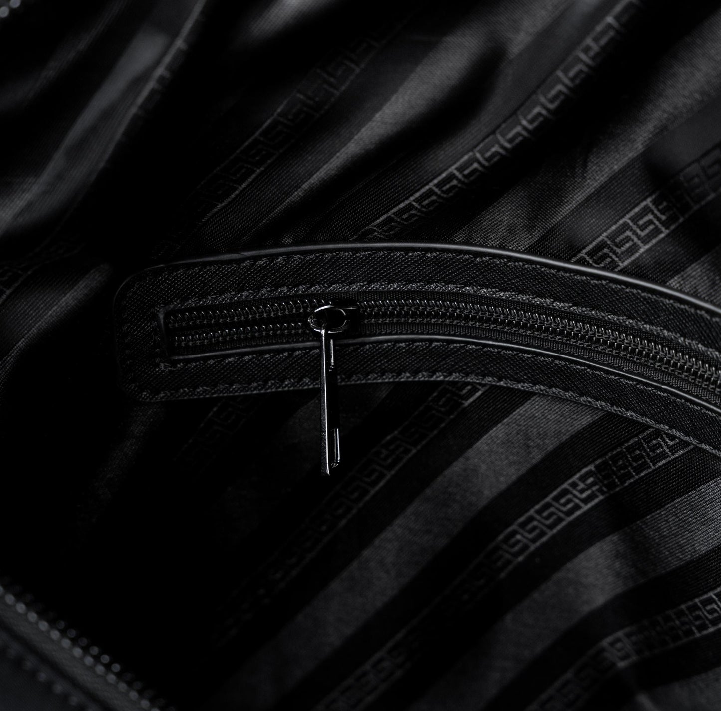 CØRBO NYLON DUFFLE BAG